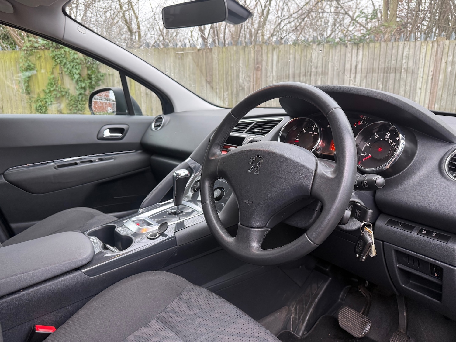 Used Peugeot 3008 2013 for sale - 77409284: Photo 10