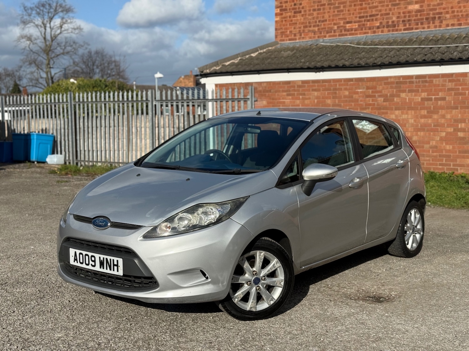 Used Ford Fiesta 2009 for sale - 78070724: Photo 2