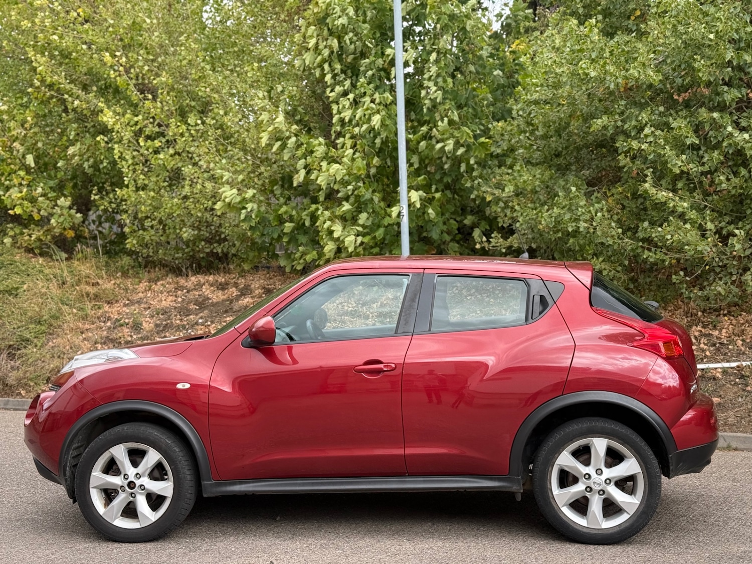 Used Nissan Juke 2011 for sale - 76066845: Photo 5
