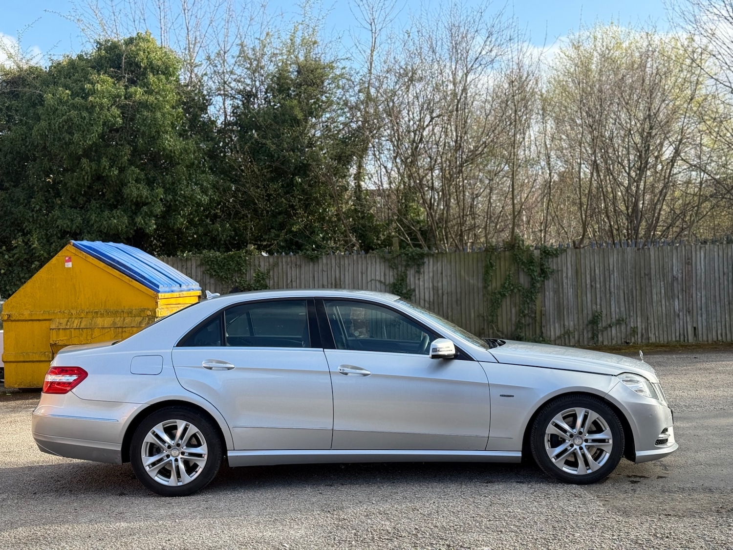 Used Mercedes-Benz E Class 2009 for sale - 78070731: Photo 5