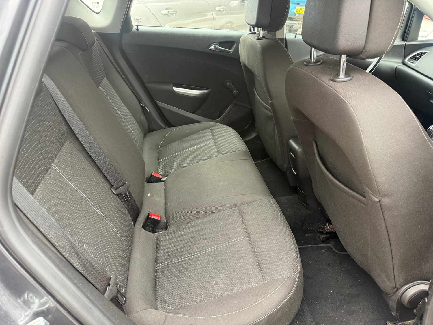 Used Vauxhall Astra 2010 for sale - 78091714: Photo 9