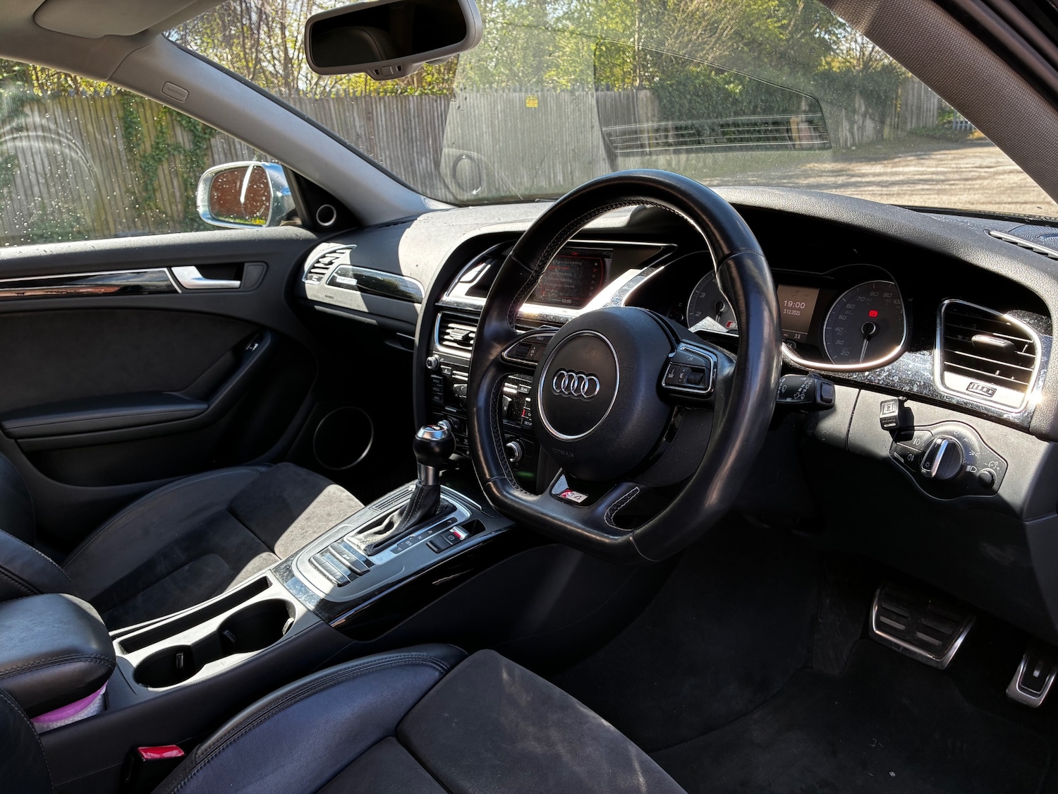 Used Audi A4 2012 for sale - 78210472: Photo 8