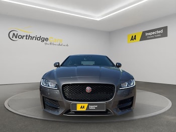 Used Jaguar XF 2015 for sale - 78993912: Photo