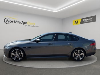 Used Jaguar XF 2015 for sale - 78993912: Photo