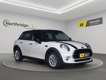 Used MINI Hatch 2016 for sale - 79872196: Photo
