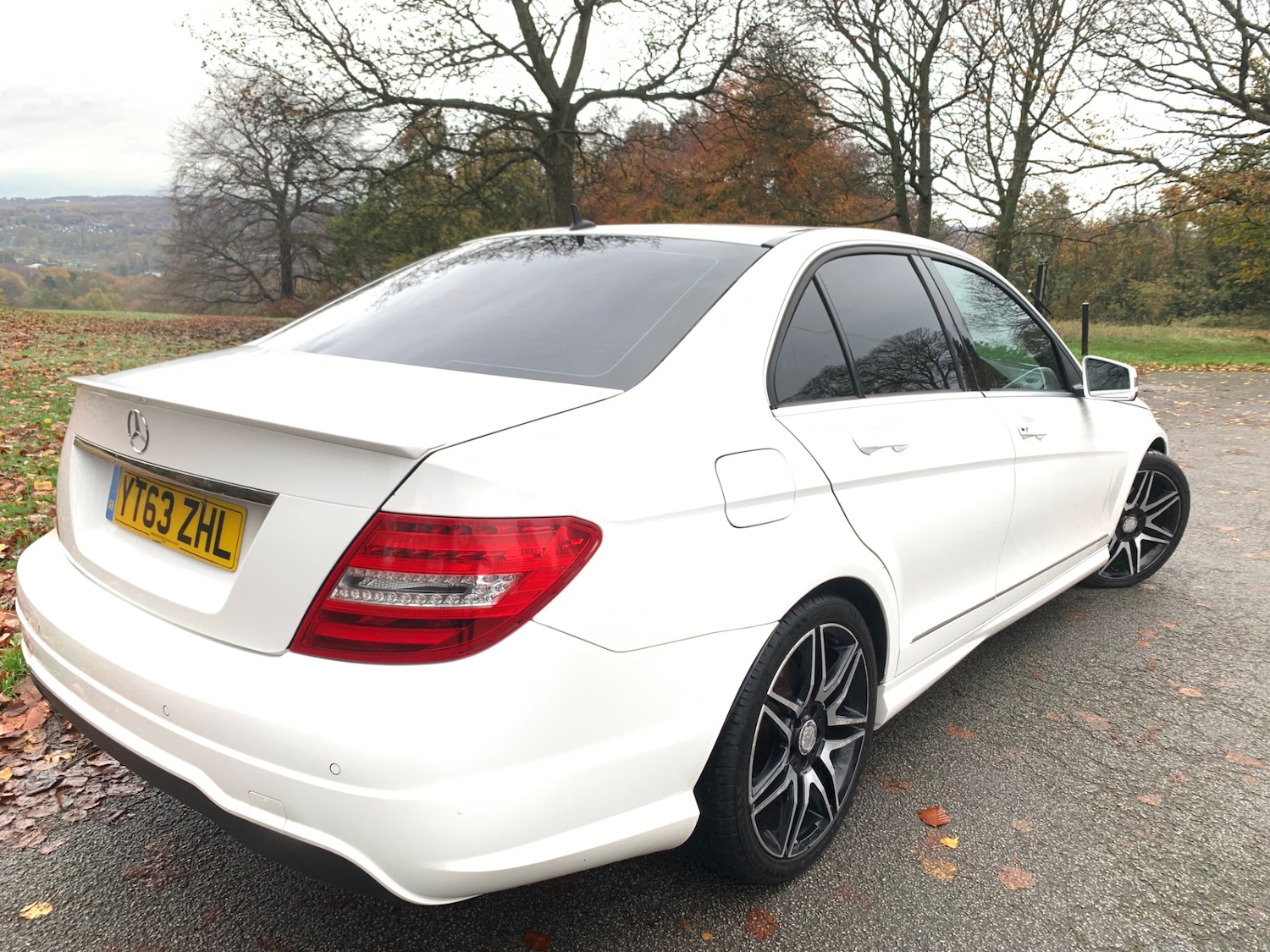 Used Mercedes-Benz C Class 2013 for sale - 76941103: Photo 3