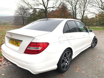 Used Mercedes-Benz C Class 2013 for sale - 76941103: Photo