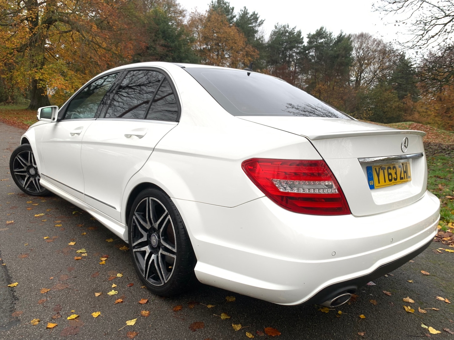 Used Mercedes-Benz C Class 2013 for sale - 76941103: Photo 5