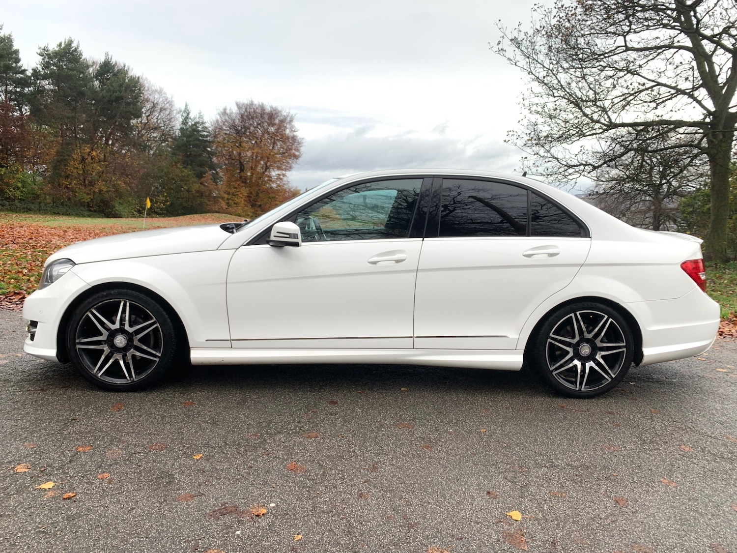 Used Mercedes-Benz C Class 2013 for sale - 76941103: Photo 6