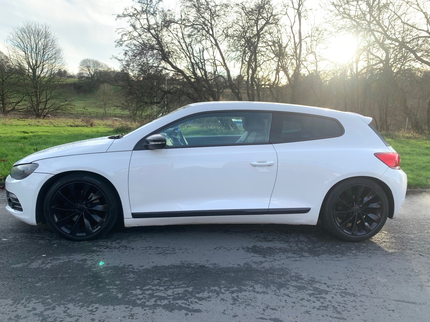 Used Volkswagen Scirocco 2009 for sale - 77008933: Photo 7