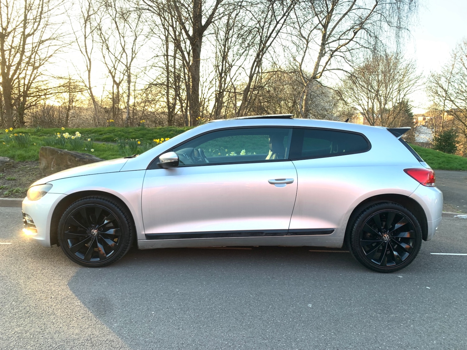 Used Volkswagen Scirocco 2008 for sale - 77735542: Photo 2