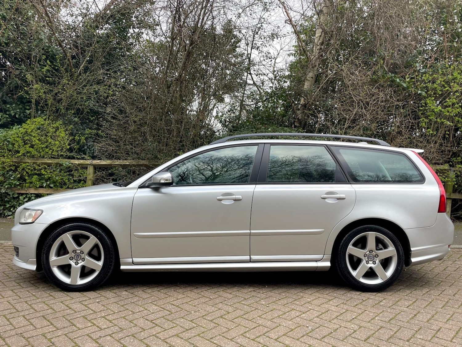 Used Volvo V50 2009 for sale - 78071709: Photo 6