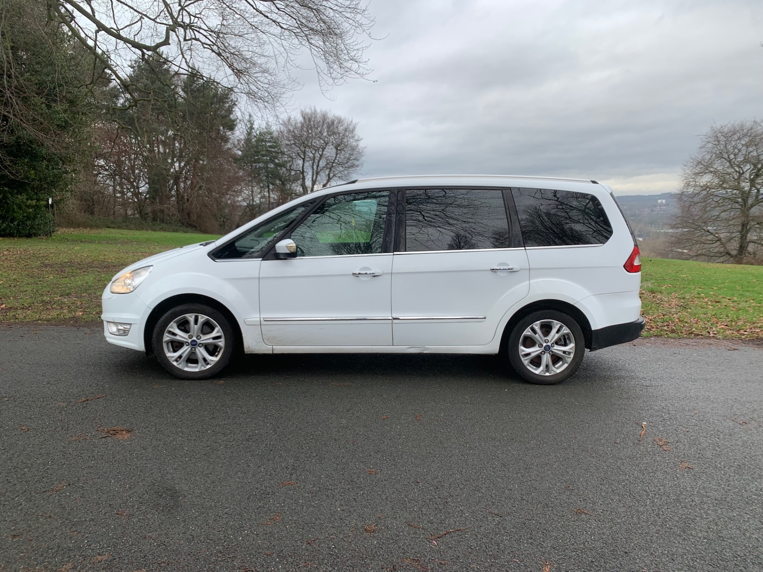 Used Ford Galaxy 2011 for sale - 77565492: Photo 5