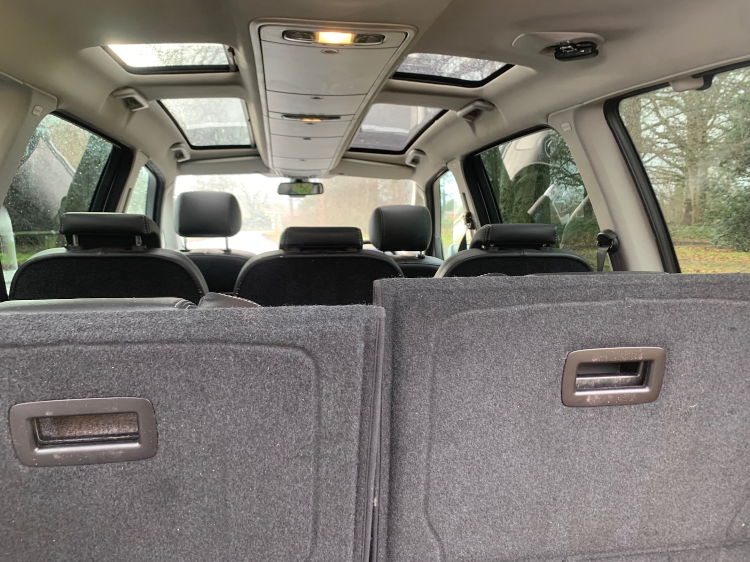 Used Ford Galaxy 2011 for sale - 77565492: Photo 8