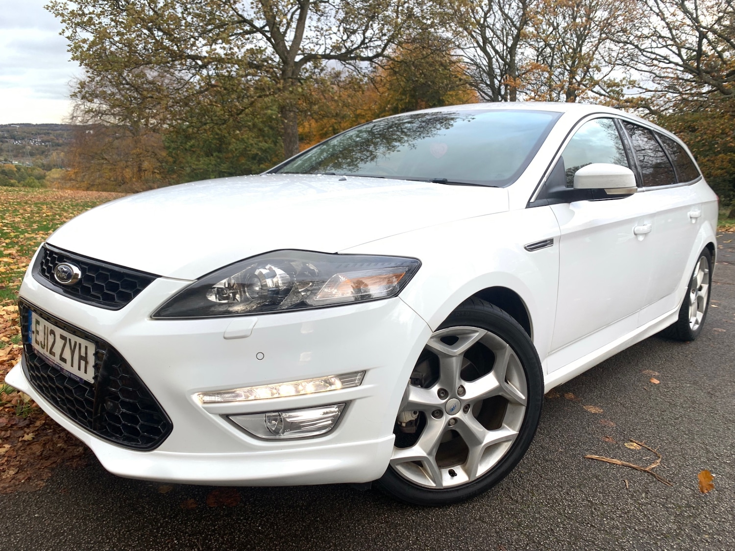 Used Ford Mondeo 2012 for sale - 76707425: Photo 1