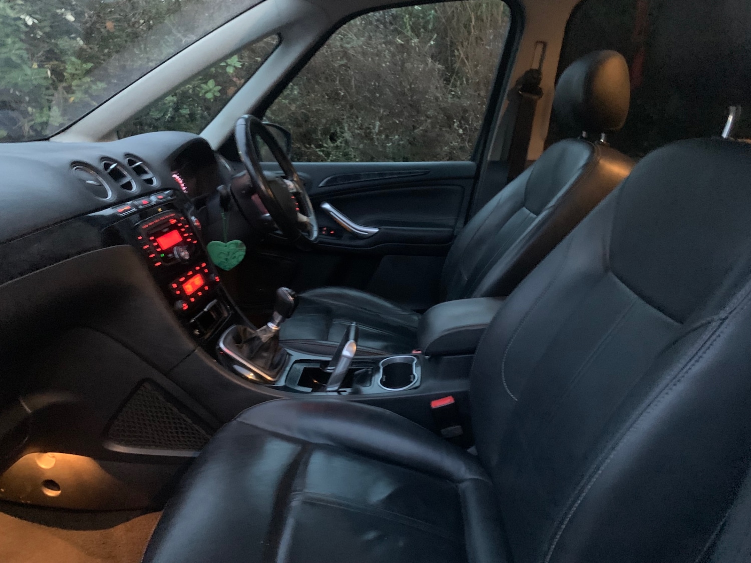 Used Ford Galaxy 2011 for sale - 77478312: Photo 10