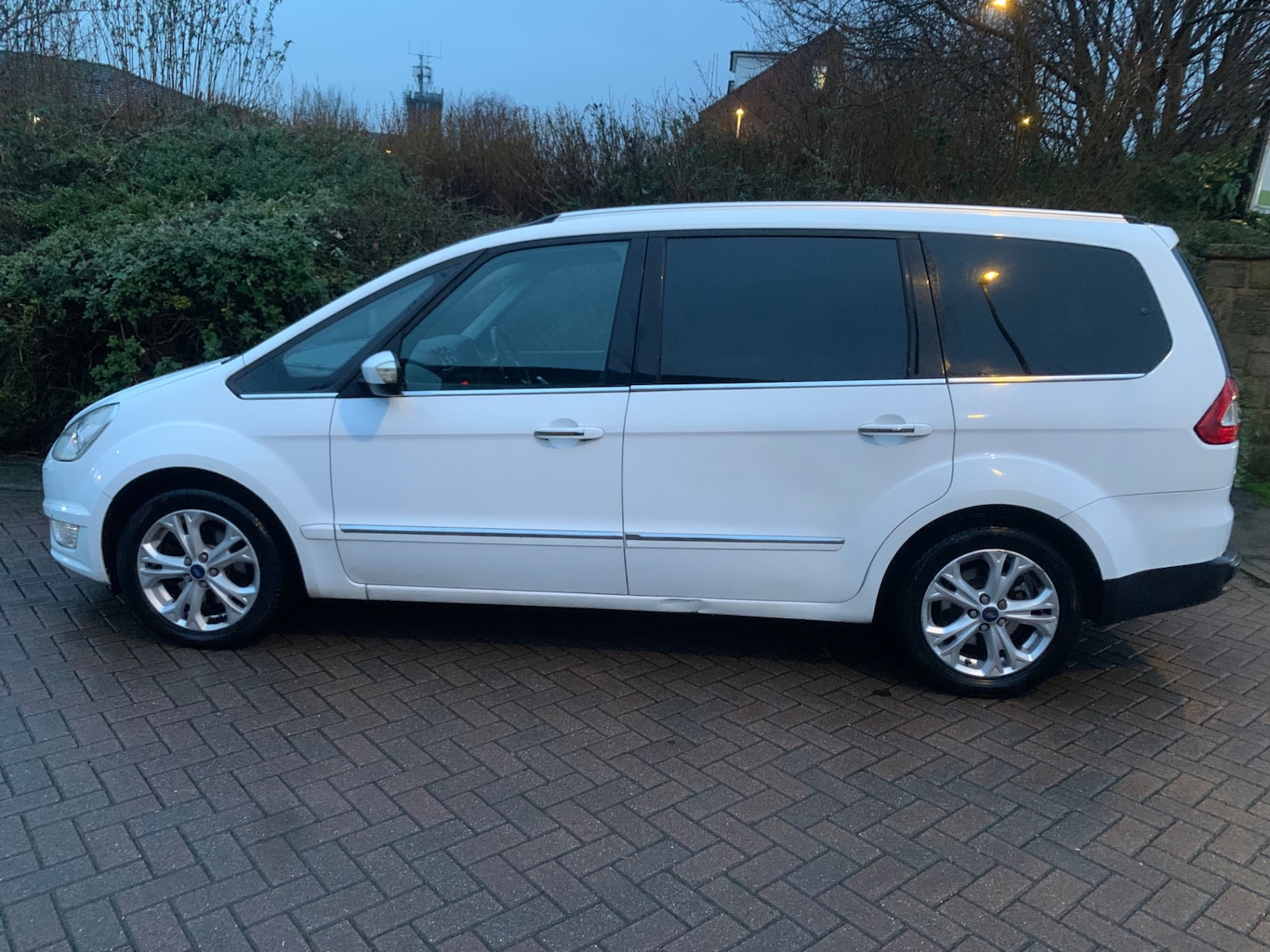 Used Ford Galaxy 2011 for sale - 77478312: Photo 6