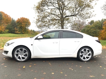 Used Vauxhall Insignia 2016 for sale - 76571964: Photo
