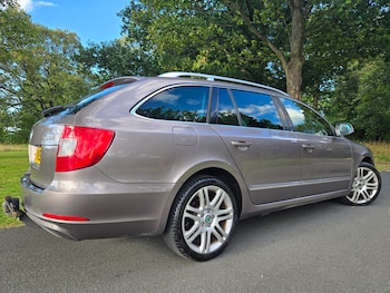 Used Skoda Superb 2012 for sale - 75994162: Photo