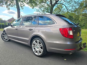 Used Skoda Superb 2012 for sale - 75994162: Photo