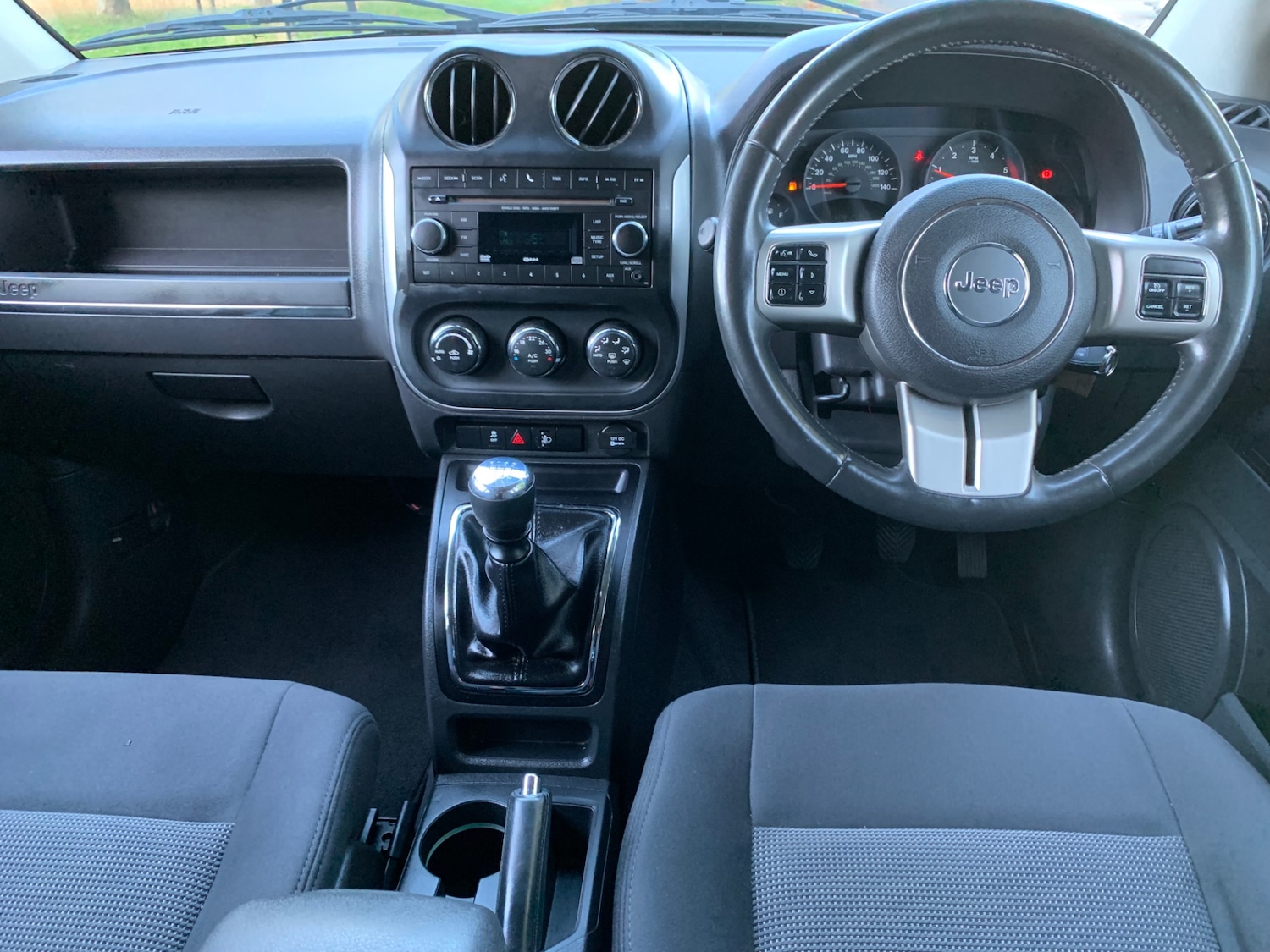 Used Jeep Compass 2012 for sale - 76376980: Photo 9
