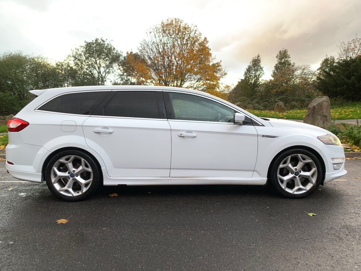 Used Ford Mondeo 2012 for sale - 76397141: Photo 2