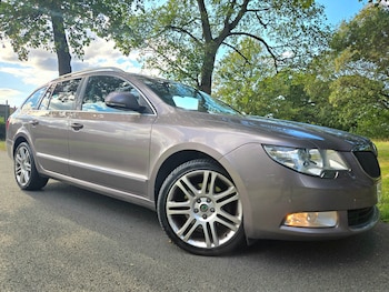 Skoda - Superb