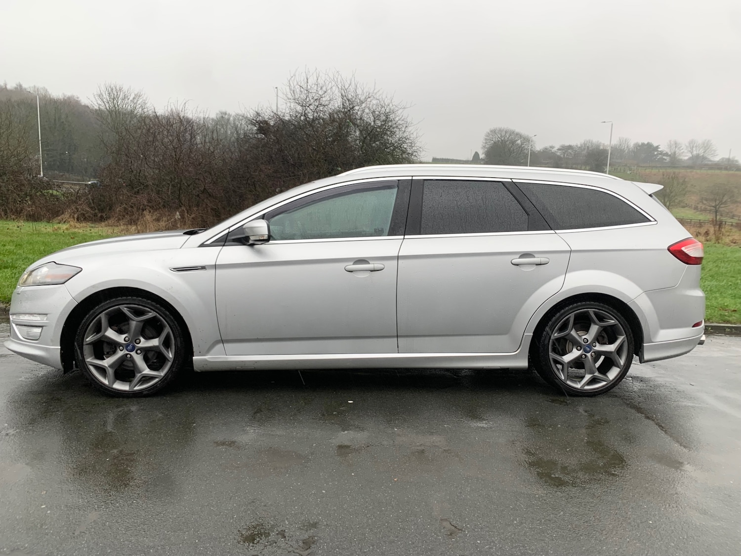 Used Ford Mondeo 2012 for sale - 77456586: Photo 2