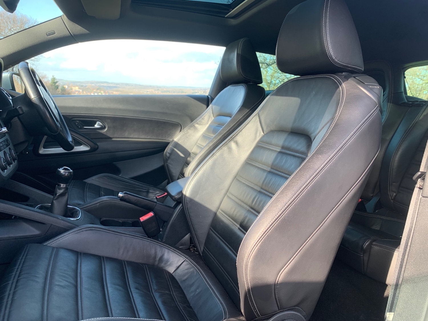 Used Volkswagen Scirocco 2008 for sale - 77977308: Photo 10