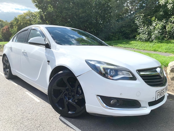 Used Vauxhall Insignia 2016 for sale - 76185942: Photo 1