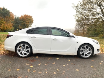 Used Vauxhall Insignia 2016 for sale - 76454803: Photo