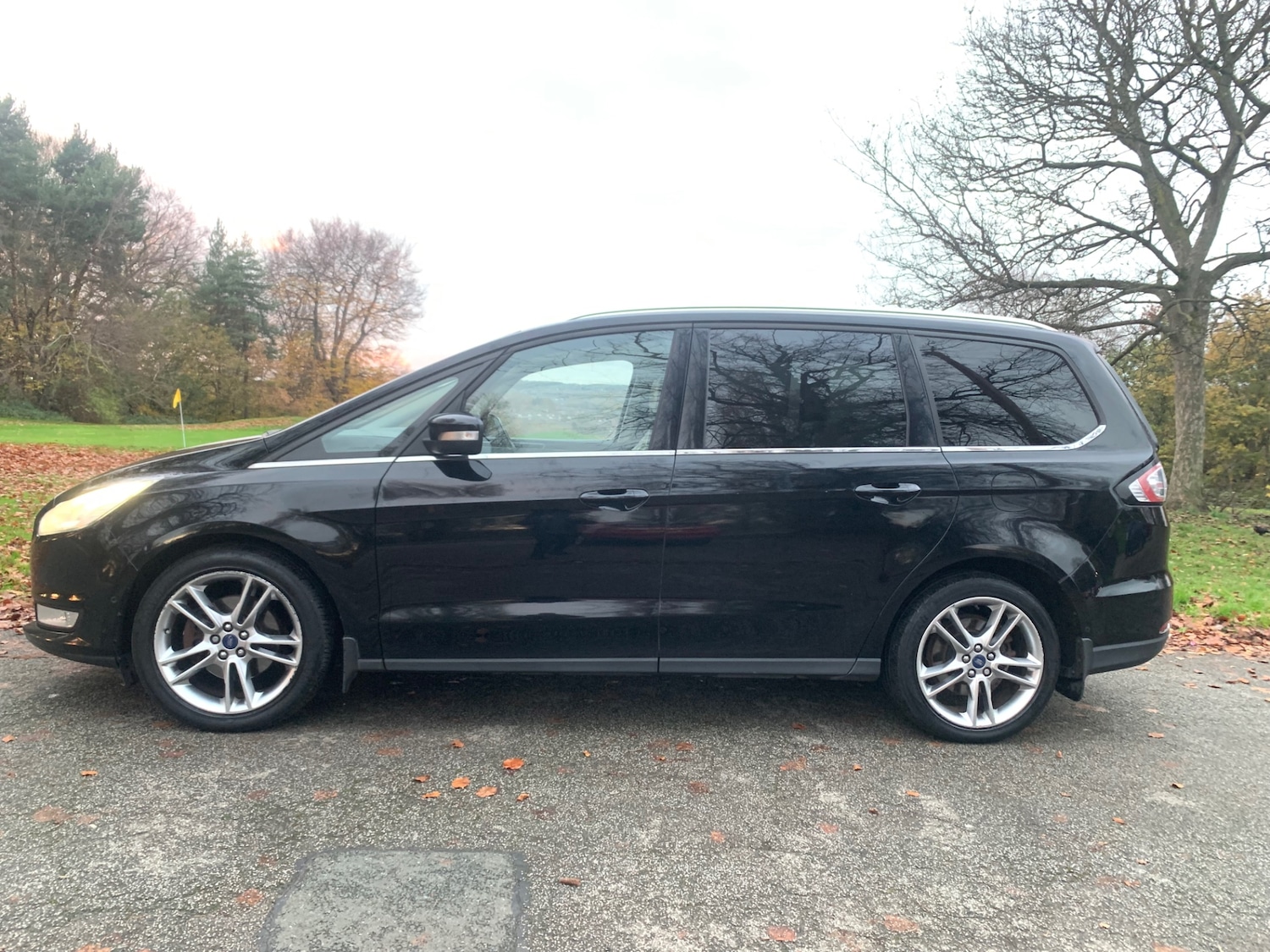 Used Ford Galaxy 2017 for sale - 76941124: Photo 6