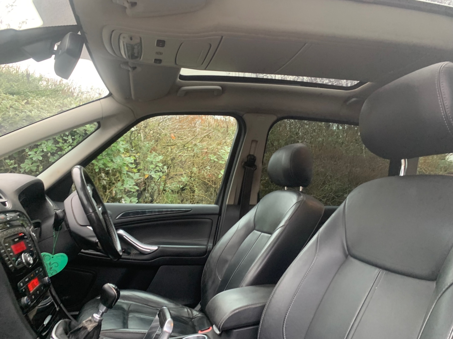 Used Ford Galaxy 2011 for sale - 77494526: Photo 12