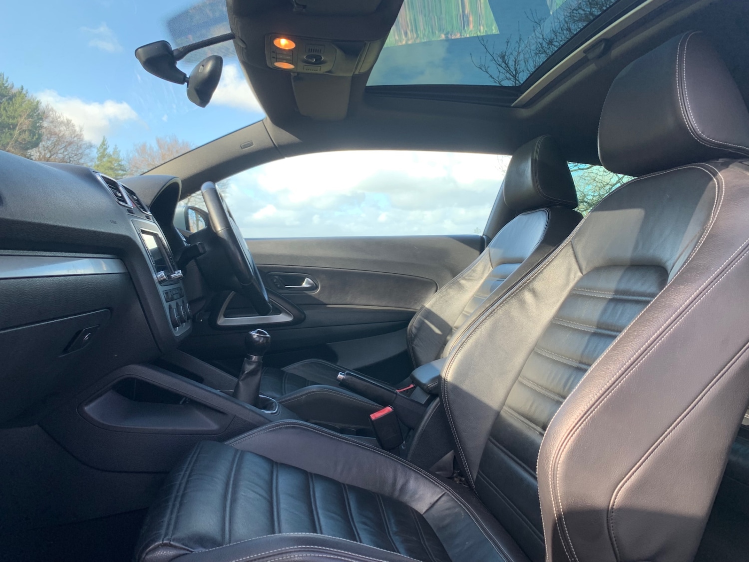 Used Volkswagen Scirocco 2008 for sale - 77837125: Photo 10