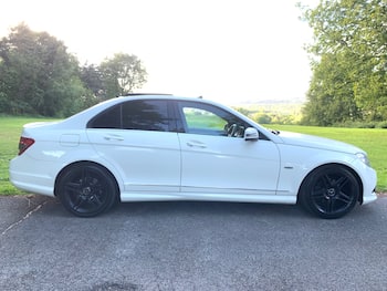 Used Mercedes-Benz C Class 2011 for sale - 79612814: Photo