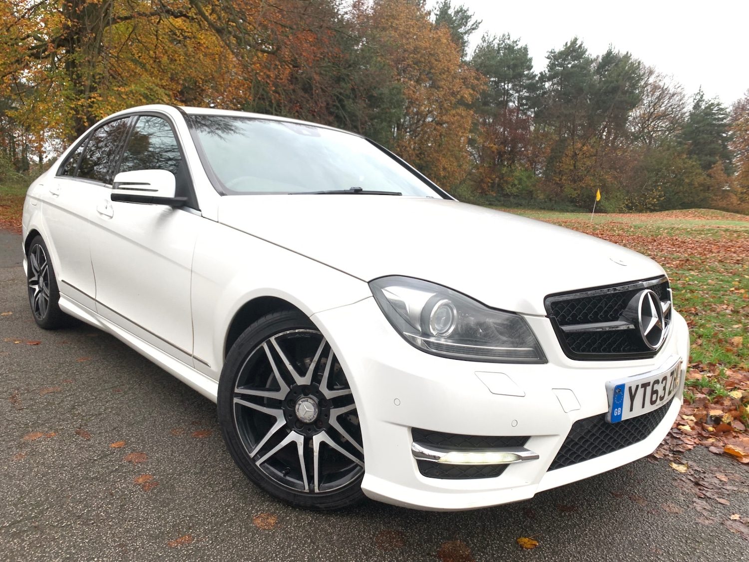 Used Mercedes-Benz C Class 2013 for sale - 76560866: Photo 1
