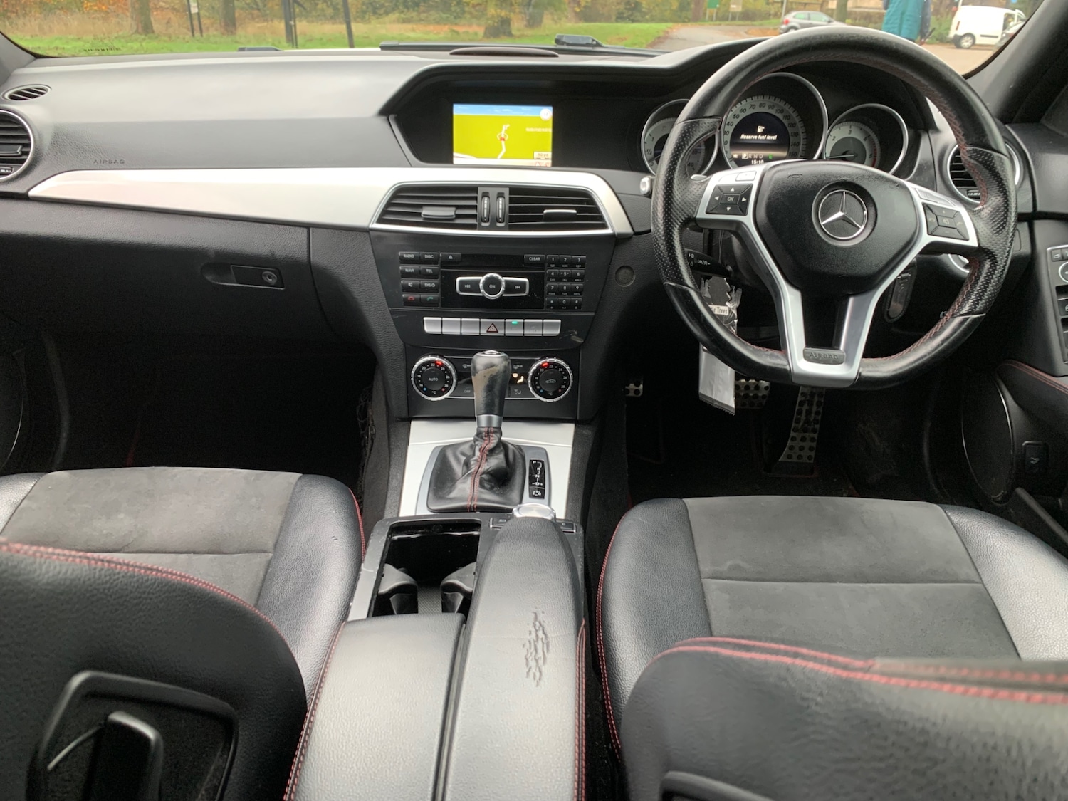 Used Mercedes-Benz C Class 2013 for sale - 76560866: Photo 9