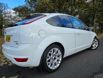 Used Ford Focus 2010 for sale - 74839708: Photo