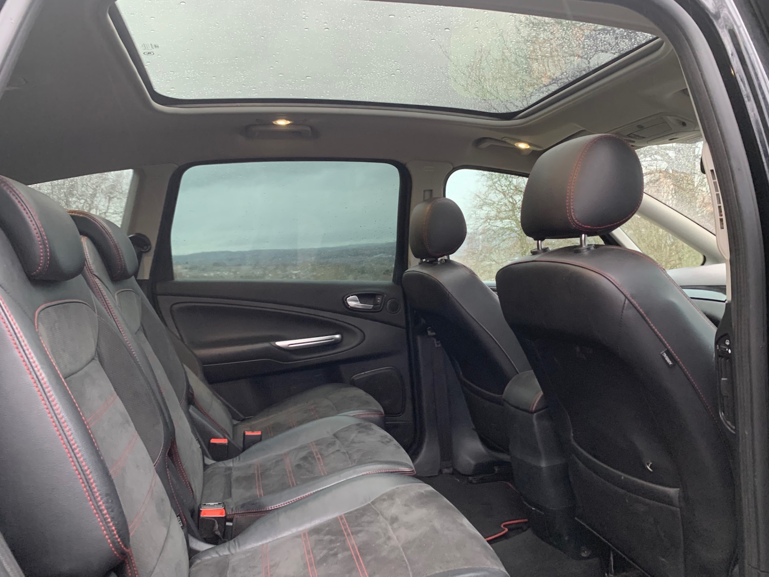 Used Ford S-Max 2011 for sale - 77634373: Photo 16