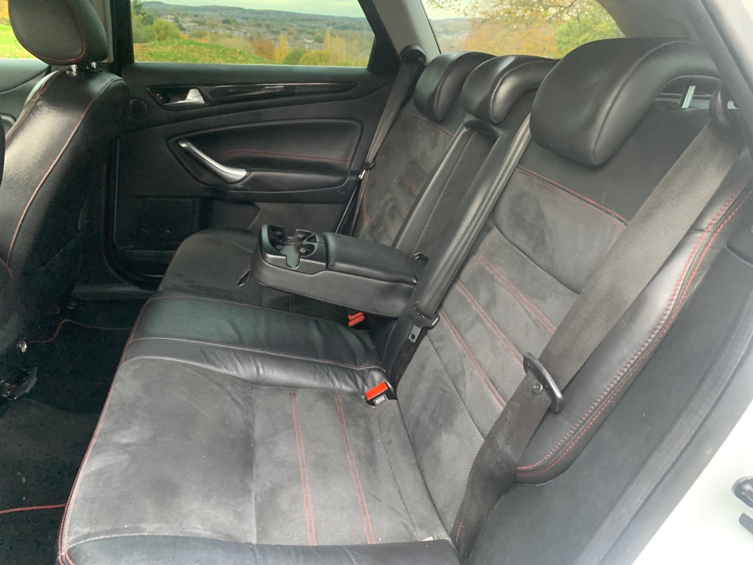 Used Ford Mondeo 2012 for sale - 76454891: Photo 13