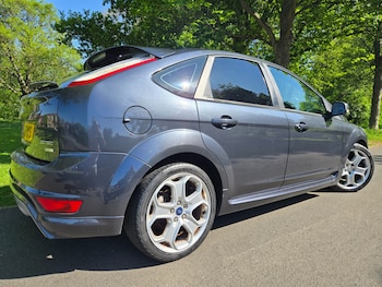 Used Ford Focus 2010 for sale - 75615486: Photo