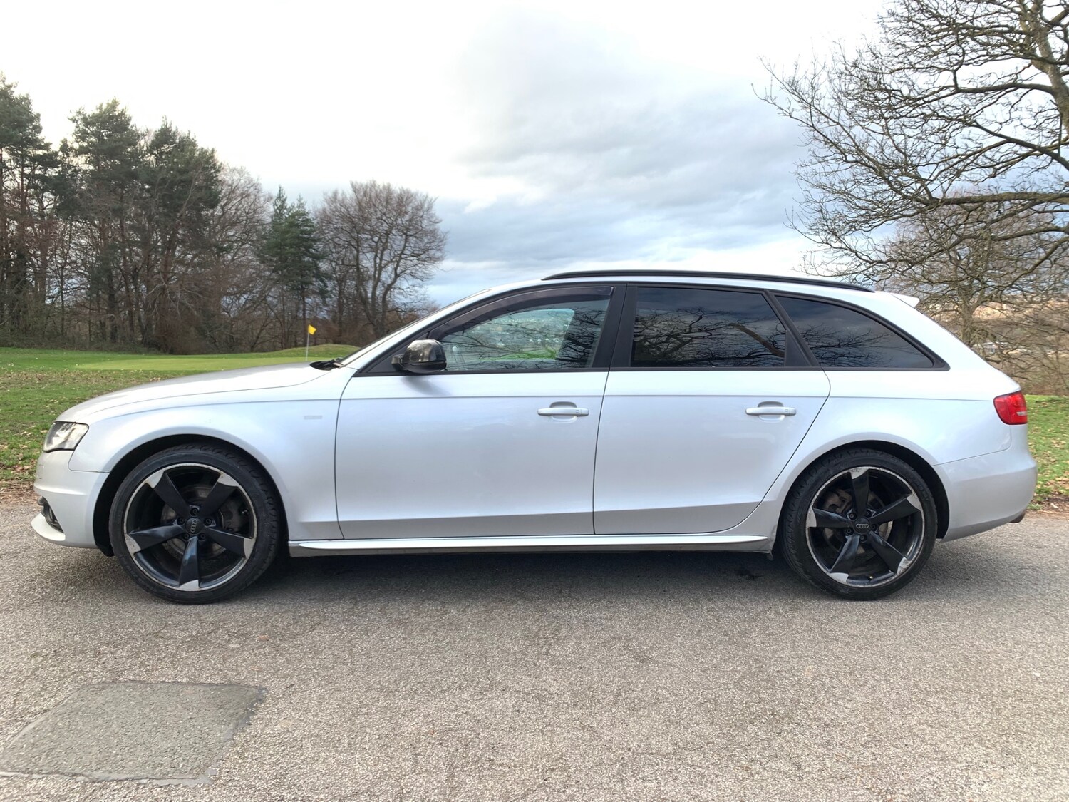 Used Audi A4 2011 for sale - 77826227: Photo 6