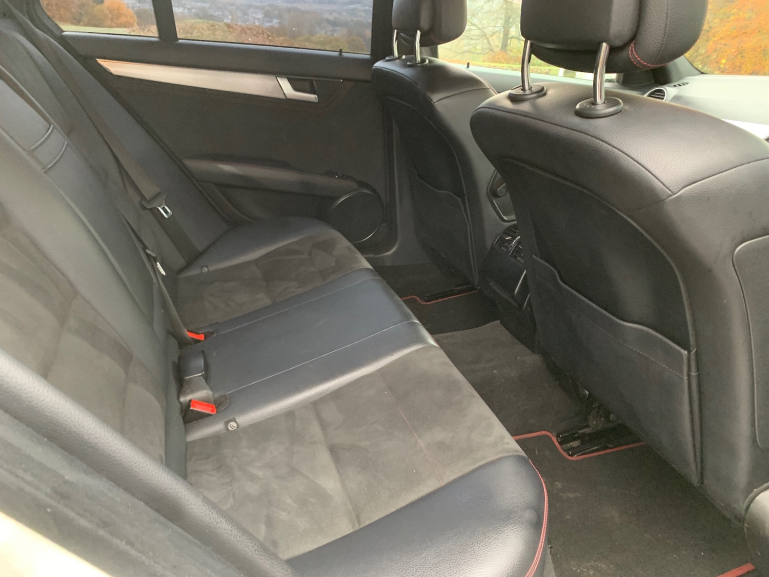 Used Mercedes-Benz C Class 2013 for sale - 77008954: Photo 11