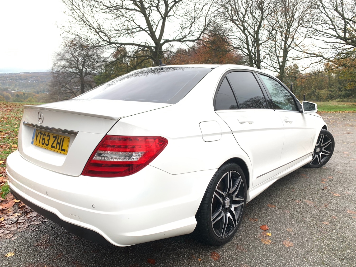 Used Mercedes-Benz C Class 2013 for sale - 77008954: Photo 3