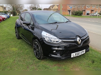 Used Renault Clio 2018 for sale - 77735331: Photo