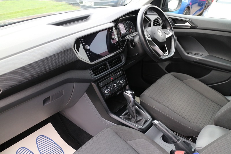 Used Volkswagen T-Cross 2020 for sale - 77107348: Photo 6