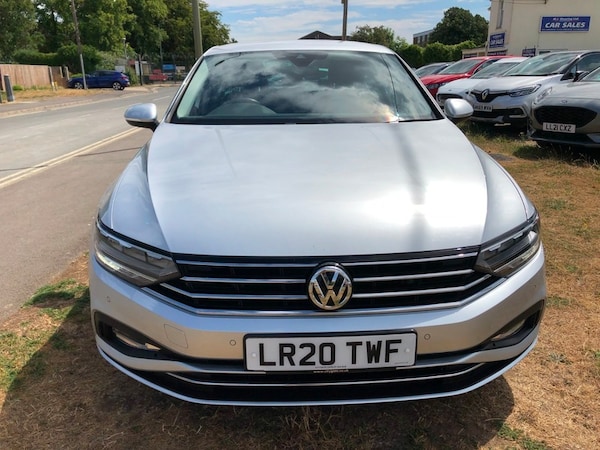 Used Volkswagen Passat 2020 for sale - 75265401: Photo 2