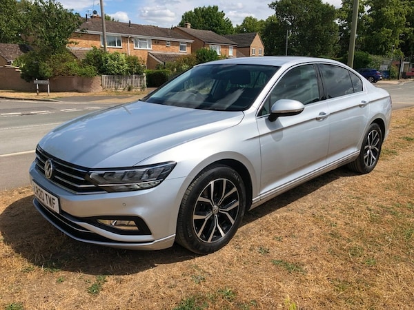 Used Volkswagen Passat 2020 for sale - 75265401: Photo 3