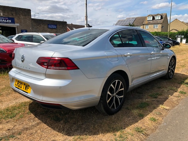 Used Volkswagen Passat 2020 for sale - 75265401: Photo 9