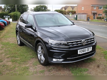 Used Volkswagen Tiguan 2016 for sale - 75936738: Photo